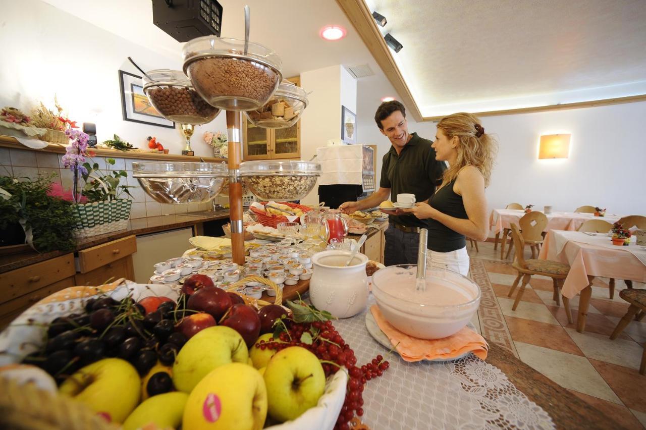 Hotel Belvedere Wellness & Family Baselga di Pinè Exteriör bild